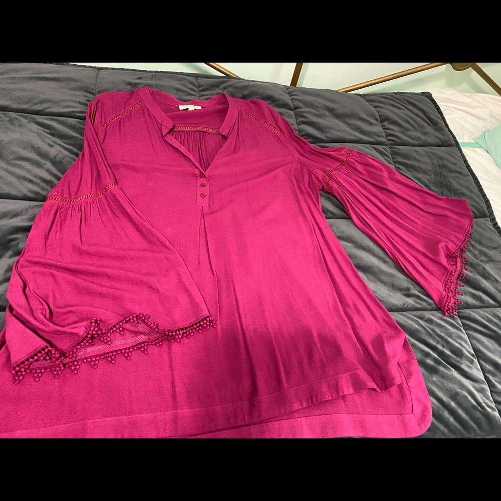 Umgee magenta long sleeve top